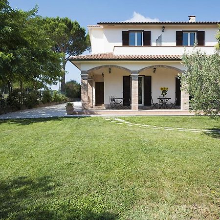 Agriturismo Il Fontanile Marsiliana Bagian luar foto