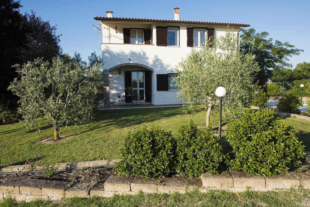 Agriturismo Il Fontanile Marsiliana Bagian luar foto