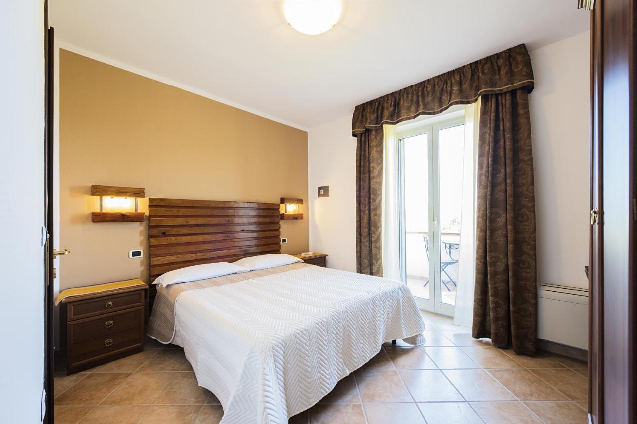 Agriturismo Il Fontanile Marsiliana Bagian luar foto