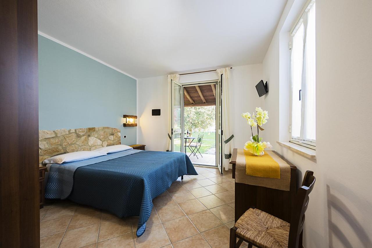 Agriturismo Il Fontanile Marsiliana Bagian luar foto