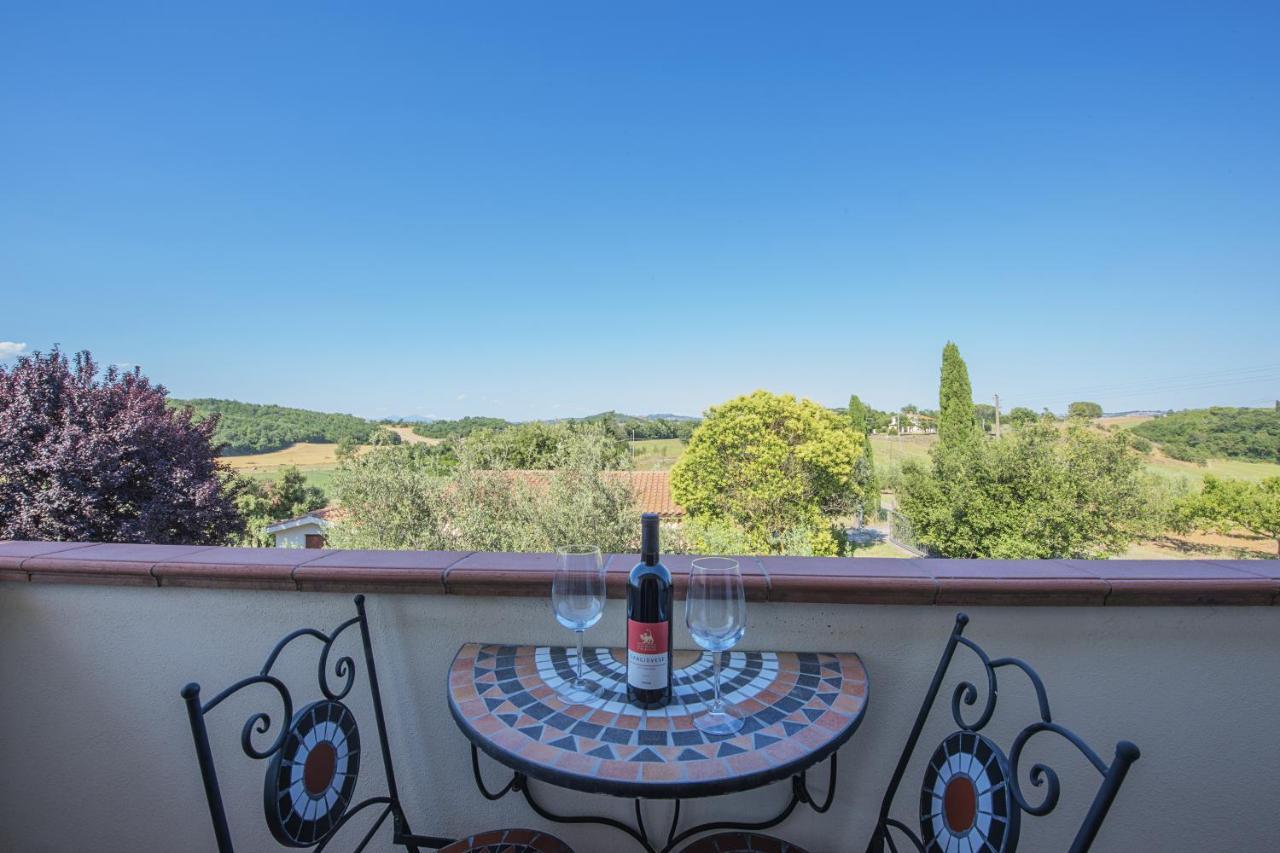 Agriturismo Il Fontanile Marsiliana Bagian luar foto
