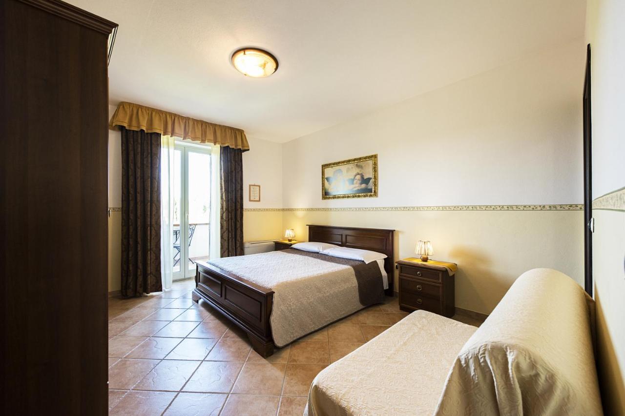 Agriturismo Il Fontanile Marsiliana Bagian luar foto